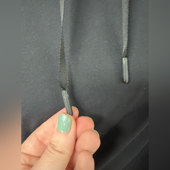 Lululemon hoodie - Picture 4 of 11